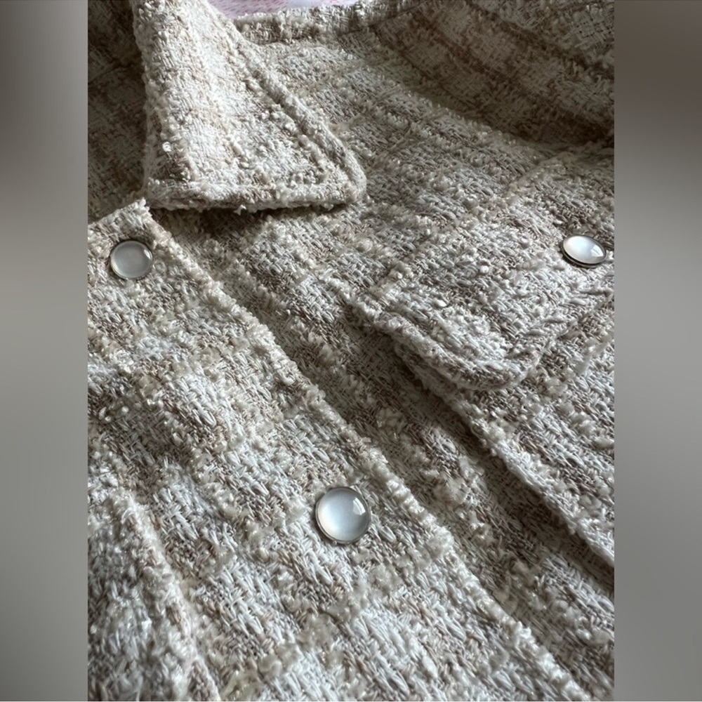 BB DAKOTA STEVE MADDEN Tweed Nevermind Boucle Snap Shirt Jacket Cream Tan Med - Picture 15 of 15